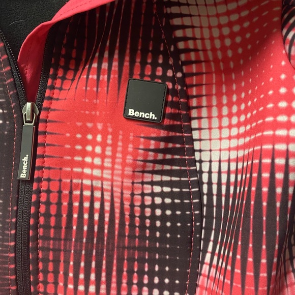 Bench Women’s Running Jacket - Picture 4 of 5